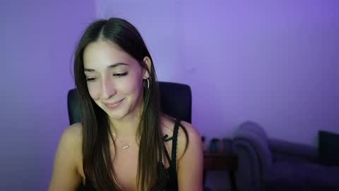 Snapshot of crystalbrunette18 chatting on May 12, 2026, 6:05 pm Crystalbrunette18 online show from May 12, 2026, 6:05 pm