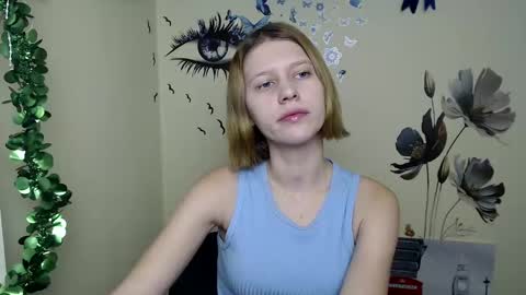 Stella online show from December 23, 2024, 1:13 pm