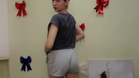 Stella online show from February 2, 2025, 10:46 am