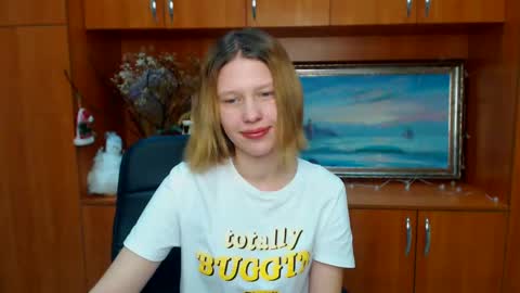 Stella online show from February 11, 2025, 1:41 pm