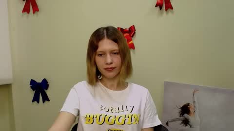 Stella online show from February 14, 2025, 1:18 pm