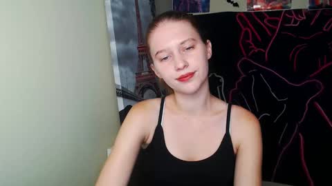 Stella online show from October 2, 2025, 12:23 pm