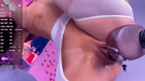 Lana online show from November 2, 2025, 9:22 am