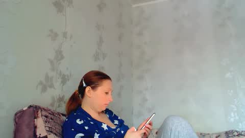 CrystallAngel online show from February 5, 2026, 11:26 am