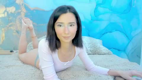 Snapshot of crystalnut chatting on May 24, 2026, 1:21 am Maria online show from May 24, 2026, 1:21 am