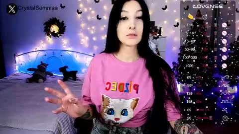 Snapshot of crystalsomnia chatting on January 9, 2025, 12:46 am Sasha Make me moan with patterns good music here online show from January 9, 2025, 12:46 am