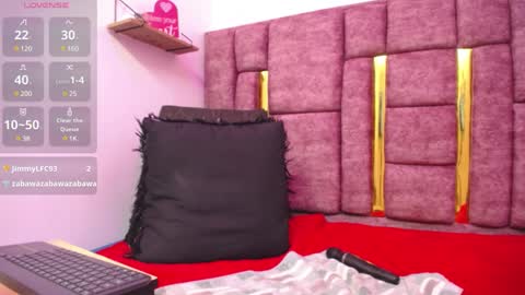 Snapshot of crystaltemptress chatting on February 28, 2025, 9:23 pm ASHLEY online show from February 28, 2025, 9:23 pm