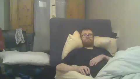 chris online show from September 17, 2025, 11:28 pm