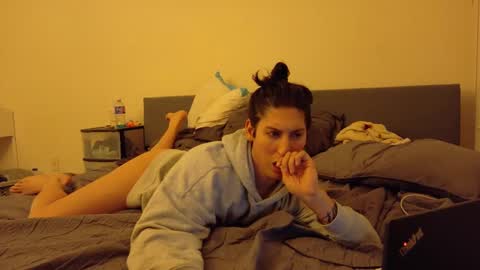 Snapshot of csanchez124561 chatting on February 21, 2025, 7:12 am tina online show from February 21, 2025, 7:12 am