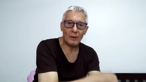 Snapshot of cucaio18 chatting on April 27, 2026, 3:15 am BIG UNCUT HARD COCK online show from April 27, 2026, 3:15 am