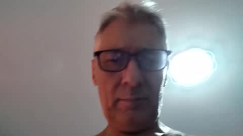 Snapshot of cucaio18 chatting on April 28, 2026, 2:27 am BIG UNCUT HARD COCK online show from April 28, 2026, 2:27 am