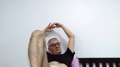 Snapshot of cucaio18 chatting on May 18, 2026, 4:18 am BIG UNCUT HARD COCK online show from May 18, 2026, 4:18 am