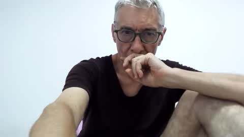 Snapshot of cucaio18 chatting on June 2, 2026, 12:12 am BIG UNCUT HARD COCK online show from June 2, 2026, 12:12 am