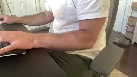 cuckgriff23 online show from March 31, 2026, 2:17 pm