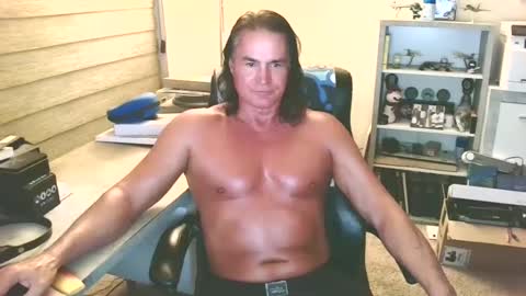 Yup... kinda old but Stop in and say hello online show from September 13, 2025, 5:18 am