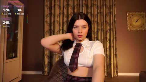 Ellie online show from January 14, 2026, 6:13 pm