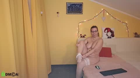 Mimiher 43  Asahim 32 online show from January 13, 2026, 4:12 pm