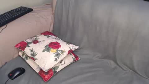 Snapshot of cuitbea chatting on February 5, 2026, 8:13 pm Nambuusi Irene online show from February 5, 2026, 8:13 pm