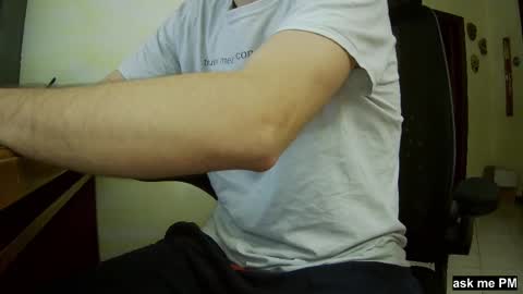 Snapshot of culonudo23 chatting on December 27, 2024, 10:26 pm Leo online show from December 27, 2024, 10:26 pm