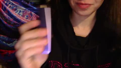 Angela online show from December 2, 2025, 5:19 pm