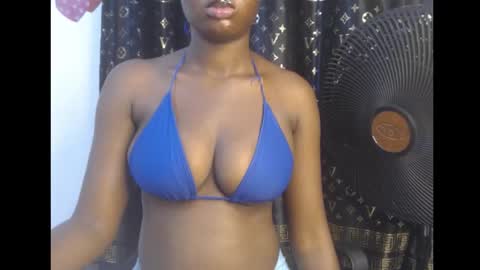 Snapshot of cum_667519 chatting on November 17, 2025, 1:06 pm Ann online show from November 17, 2025, 1:06 pm