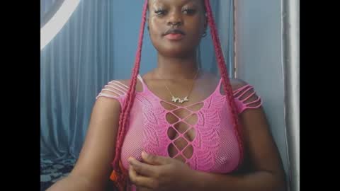 Snapshot of cum_ebony_petitxx chatting on May 17, 2026, 6:33 am cath online show from May 17, 2026, 6:33 am