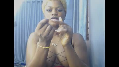 Snapshot of cum_ebony_petitxx chatting on June 14, 2026, 6:59 am cath online show from June 14, 2026, 6:59 am