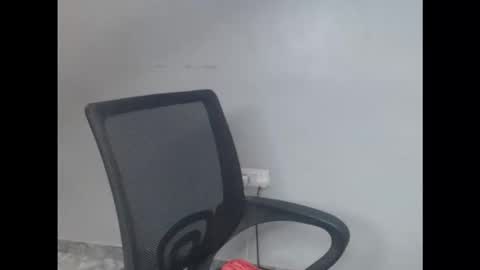 sophie online show from October 30, 2025, 7:32 am