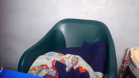 cum_girl_ online show from April 15, 2026, 9:16 am