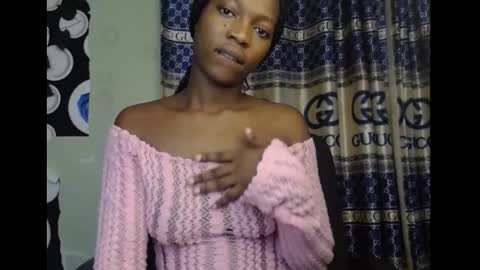 Snapshot of cumebony_petit chatting on September 28, 2025, 8:03 pm cumebony_petit online show from September 28, 2025, 8:03 pm