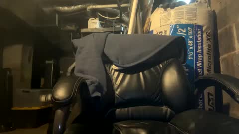 Snapshot of cumfacialxxx chatting on December 15, 2024, 2:05 pm cumfacialxxx online show from December 15, 2024, 2:05 pm