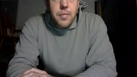 Snapshot of cumfacialxxx chatting on November 16, 2025, 12:44 pm cumfacialxxx online show from November 16, 2025, 12:44 pm