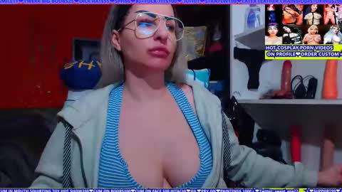 Snapshot of cuminmenowbby chatting on April 19, 2026, 6:10 pm cuminmenowbby online show from April 19, 2026, 6:10 pm