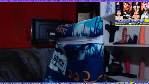 Snapshot of cuminmenowbby chatting on April 20, 2026, 6:31 pm cuminmenowbby online show from April 20, 2026, 6:31 pm