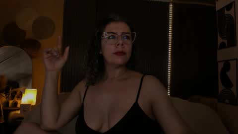 Cumming Loving online show from November 25, 2025, 5:57 pm