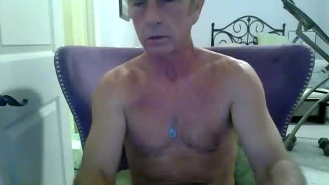 cumngetit910 online show from June 8, 2026, 6:52 pm