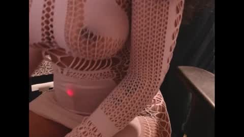 Nia Reese online show from February 1, 2026, 2:21 am