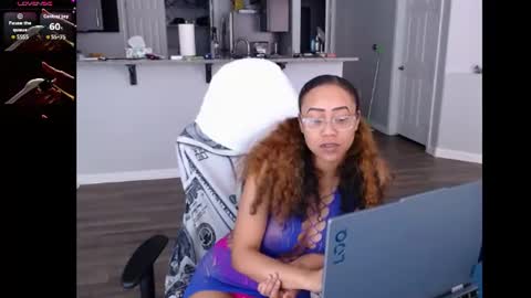 Snapshot of cumplzqueen chatting on June 23, 2026, 7:01 pm Nia Reese online show from June 23, 2026, 7:01 pm