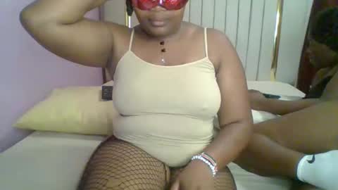 Snapshot of cumslut20458 chatting on November 25, 2025, 2:44 am petitee online show from November 25, 2025, 2:44 am