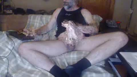 Snapshot of cumwme2thesea chatting on February 1, 2025, 3:41 am 5 seconds later online show from February 1, 2025, 3:41 am