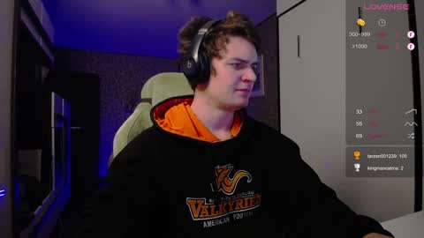 Snapshot of cumzan_ chatting on February 7, 2025, 1:22 pm Tarzan online show from February 7, 2025, 1:22 pm