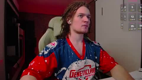 Snapshot of cumzan_ chatting on May 19, 2026, 1:56 am Tarzan online show from May 19, 2026, 1:56 am