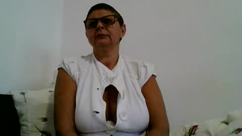 Snapshot of cuplu4346529860 chatting on September 29, 2025, 3:28 pm couple online show from September 29, 2025, 3:28 pm