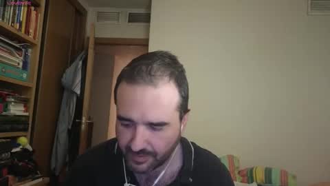 curiosillo1983 online show from September 12, 2025, 4:07 pm