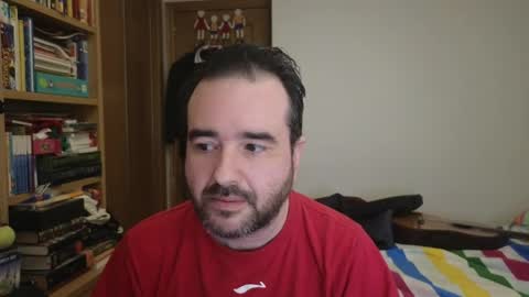 curiosillo1983 online show from April 2, 2026, 10:13 am