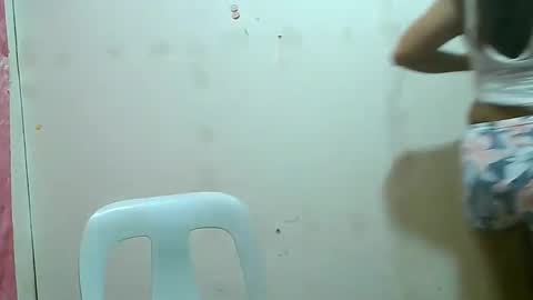 Snapshot of curious_girl247 chatting on January 3, 2025, 11:12 pm curious_girl247 online show from January 3, 2025, 11:12 pm