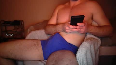 Snapshot of curiousharryxx chatting on December 18, 2024, 10:57 pm BritishHarry online show from December 18, 2024, 10:57 pm