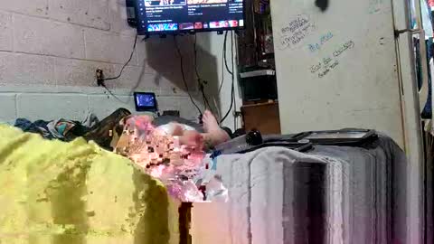 curved602506 online show from February 8, 2025, 9:03 am