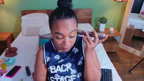 Snapshot of curvyebonyy_ chatting on July 4, 2026, 6:03 pm Danna online show from July 4, 2026, 6:03 pm