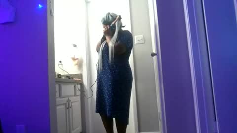 Snapshot of curvyychocolate chatting on March 11, 2025, 10:31 pm curvyychocolate online show from March 11, 2025, 10:31 pm